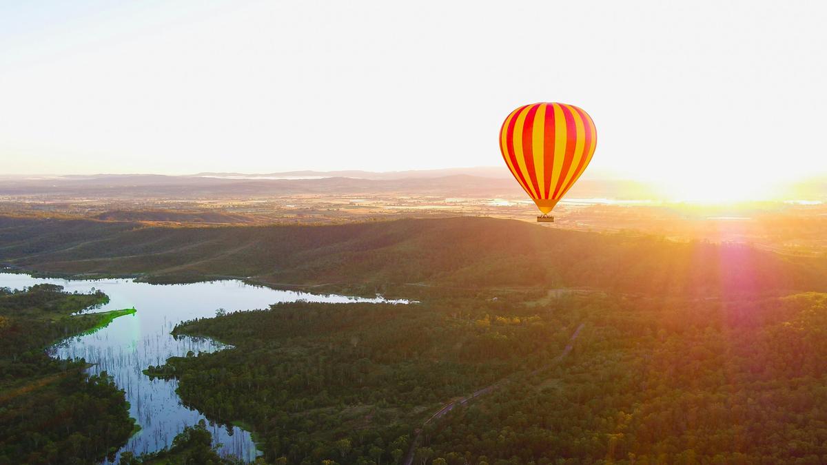 Gold Coast Hot Air Ballooning, Bubbles & Go