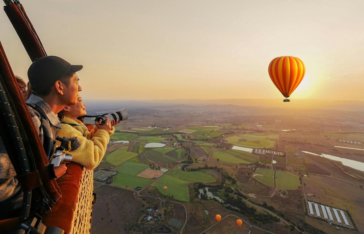 Gold Coast Hot Air Ballooning with The Langham breakfast and iFLY indoor skydiving
