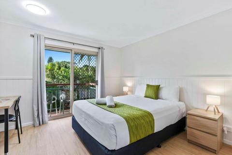 Deluxe Garden Room