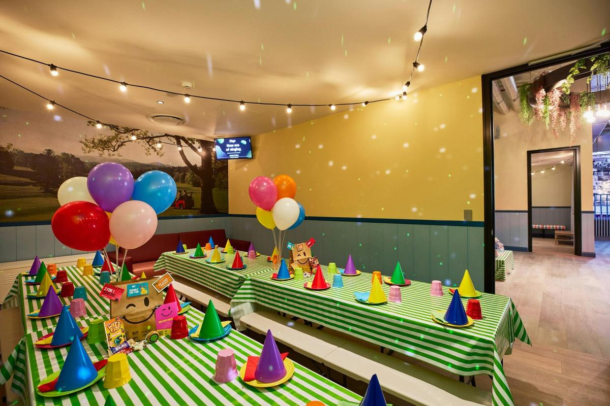 Kids parties are a blast at Holey Moley