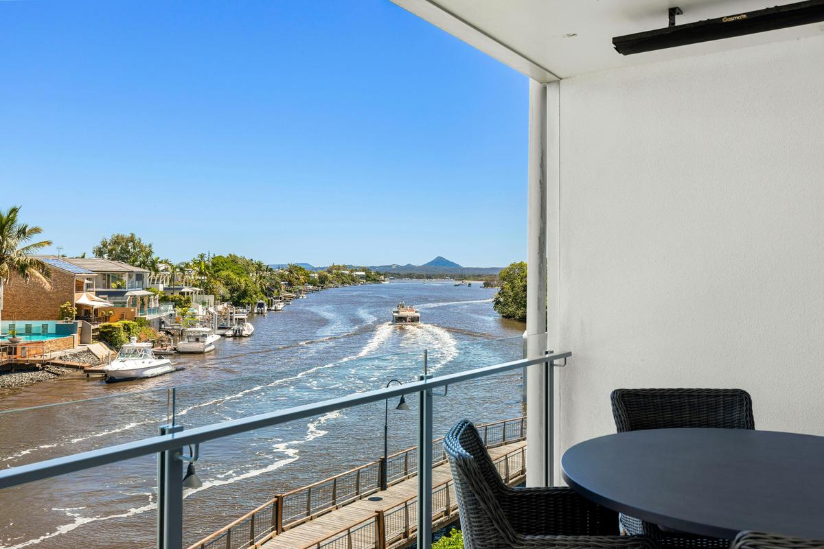 2 Bedroom River View Apartment