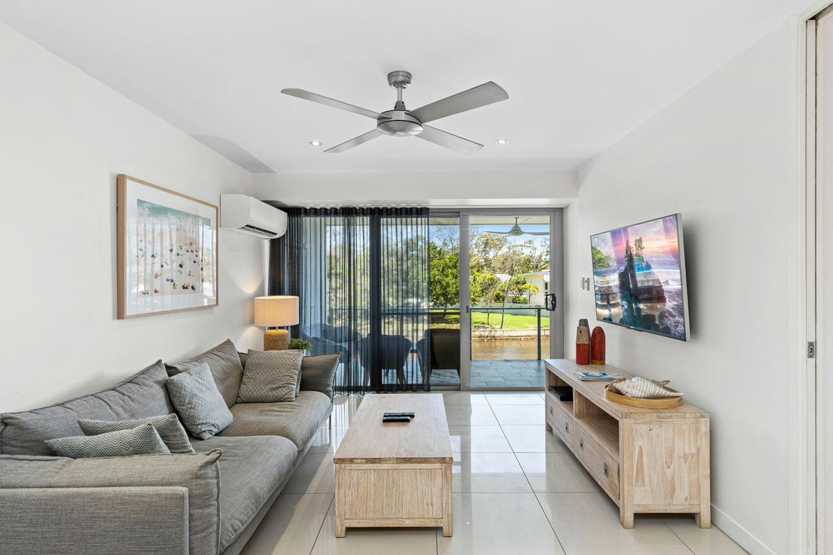 2 Bedroom River View Apartment