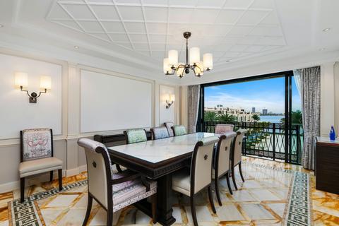 Imperial Suite