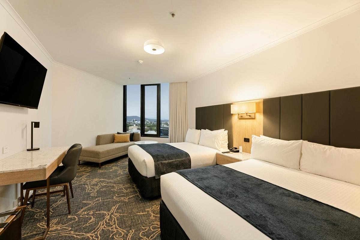 Deluxe King Room