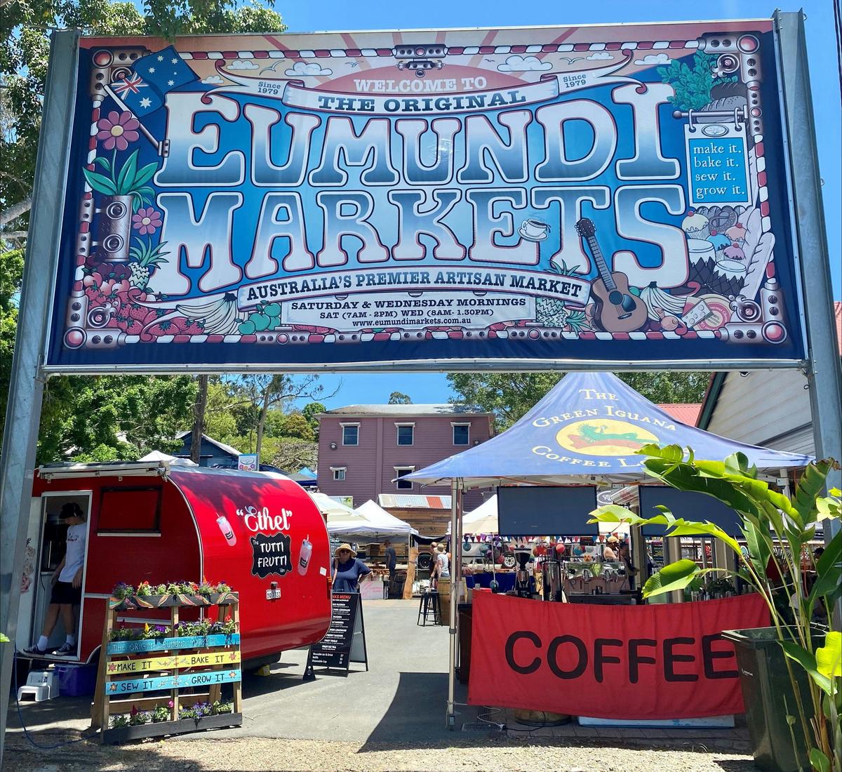 Noosa & Sunshine Coast Hinterland and Eumundi Markets