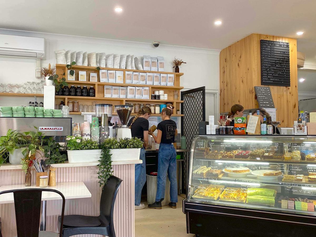 Sunshine Coast Hidden Country Delights Private Tour with Lunch, Ginger Factory, Eumundi and more