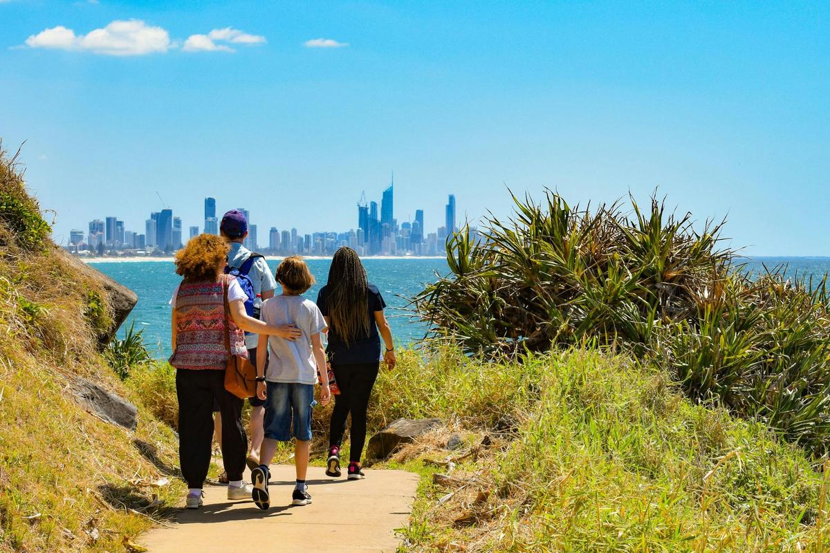 Jellurgal Walkabout Tour