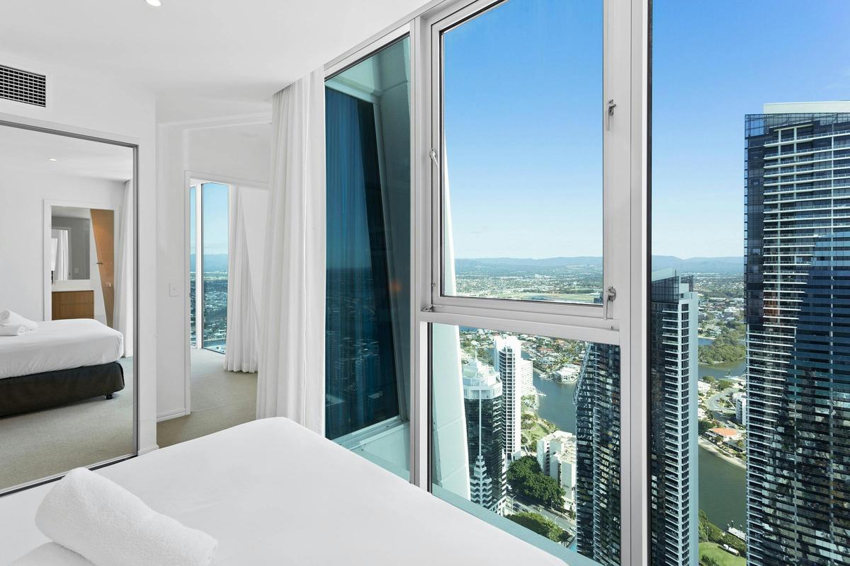 3 Bedroom 2 Bathroom Ocean View Apartments