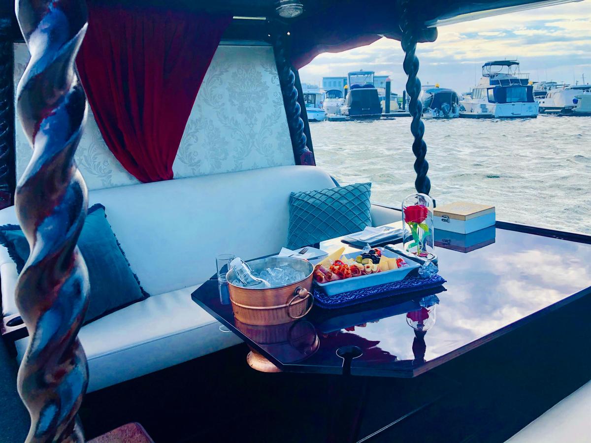 Luxury Gondola Cruise