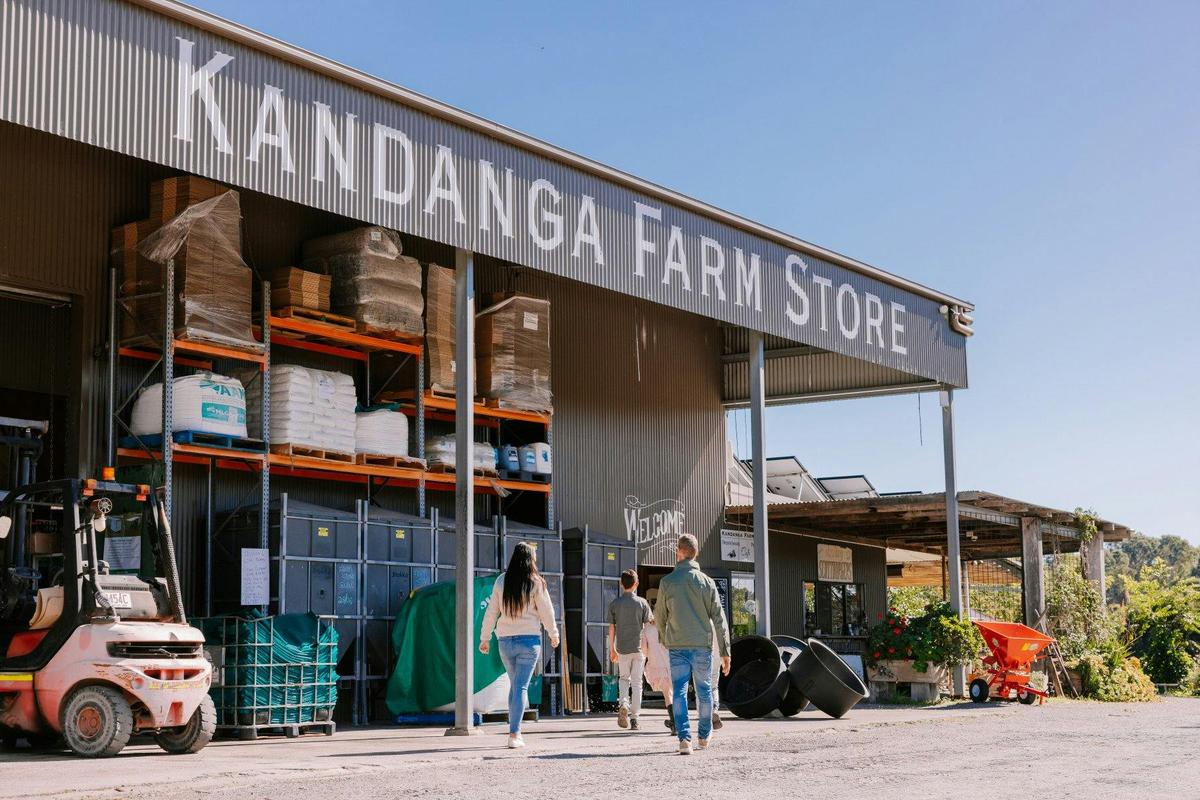 Kandanga Farm Store