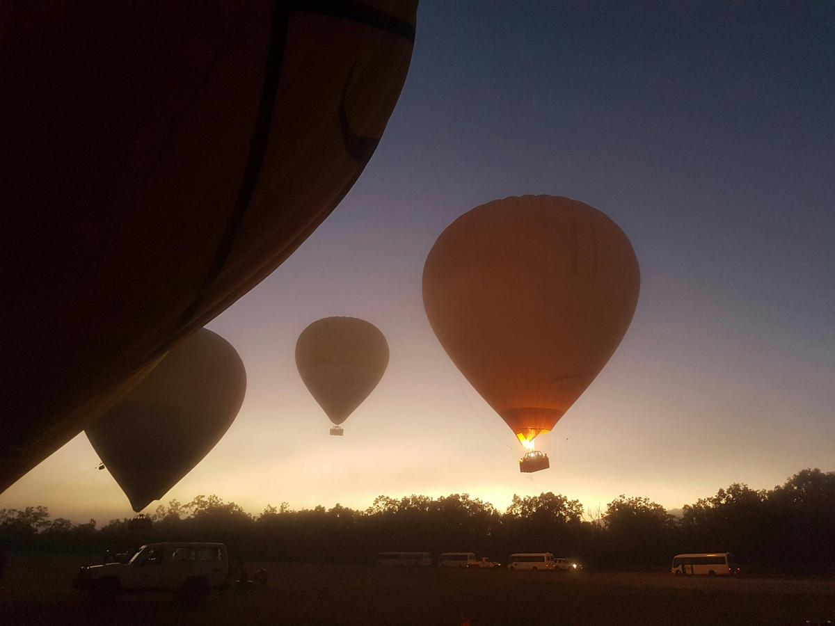 Hot Air Balloon Brisbane fleet of balloons