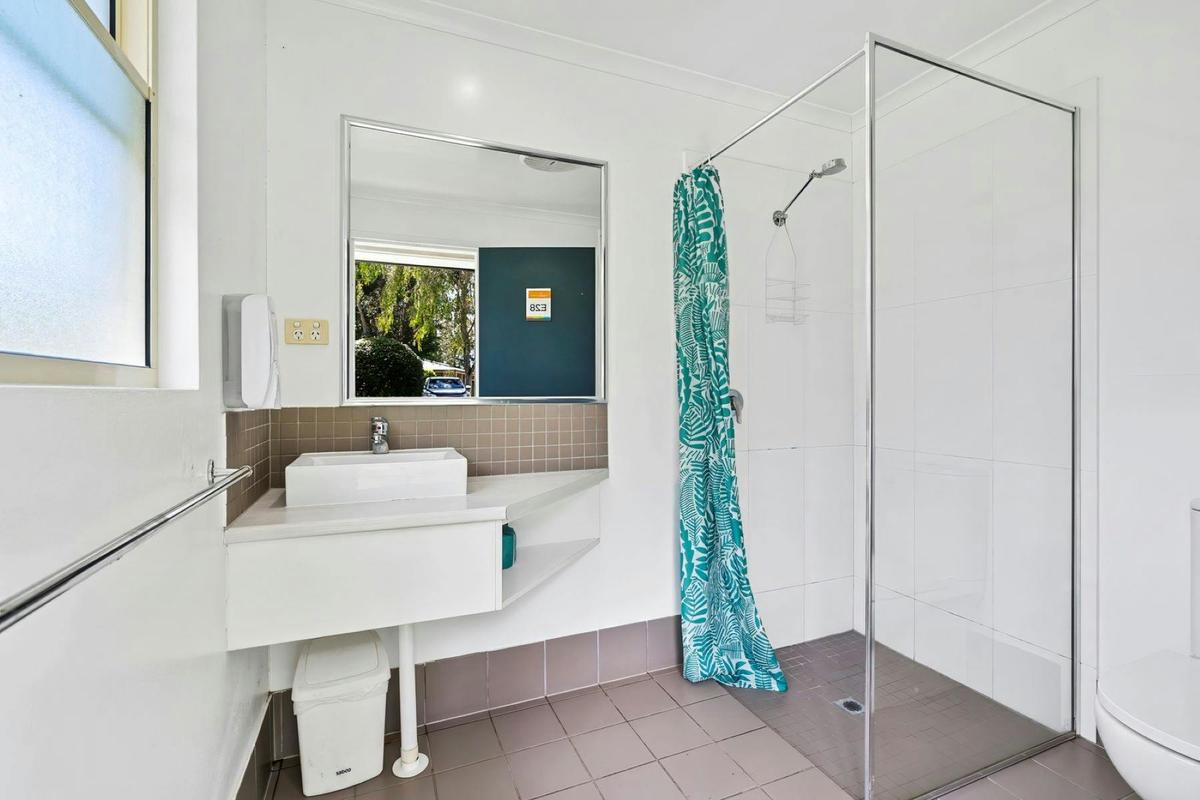 Large Ensuite Site