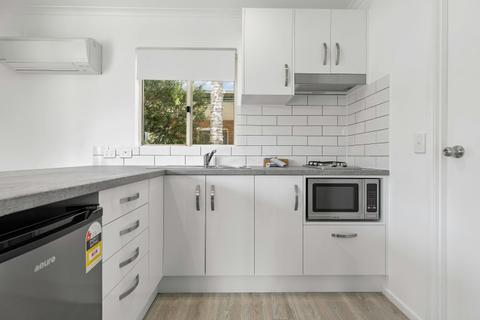 1 Bedroom Standard Cabin