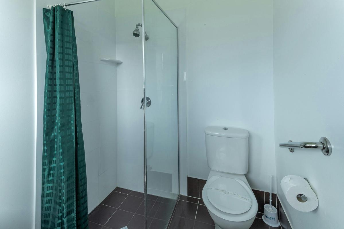 Ensuite Site Fit to 17ft