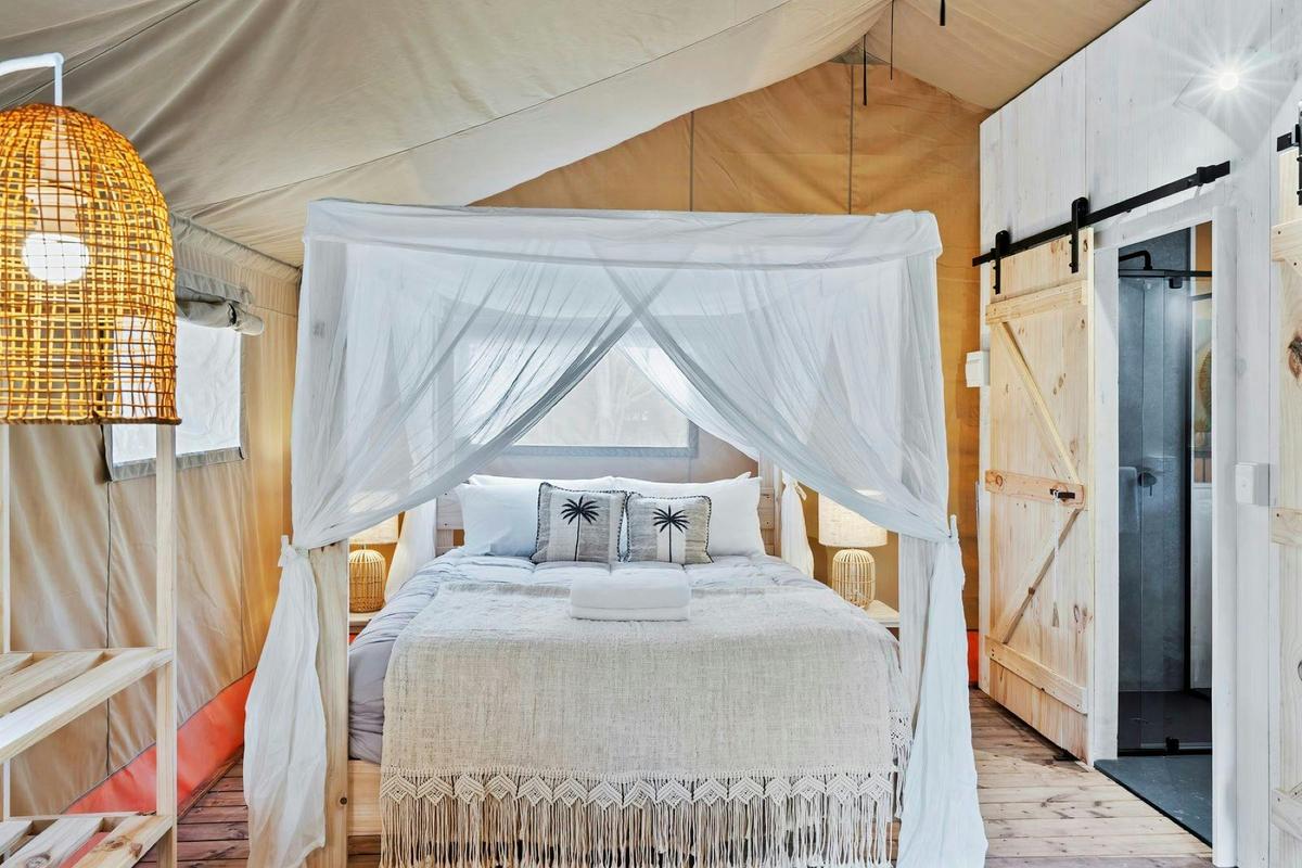 Luxury Safari Tent