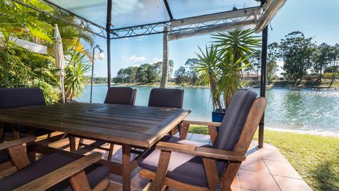 4 Bedroom Waterfront Townhouse