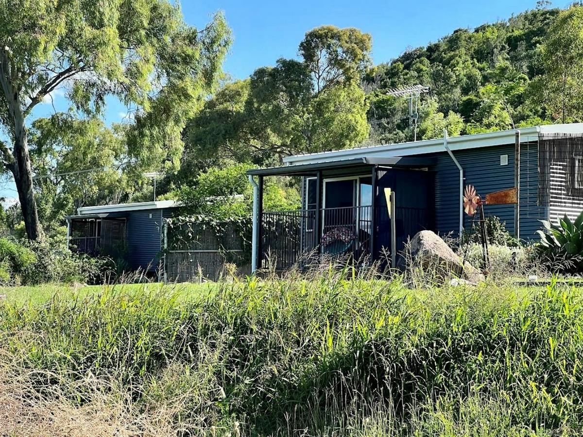 Queen Bed Studio Cabins (Basalt Hut and Wrens Garden) at Kiambram Country Cottages