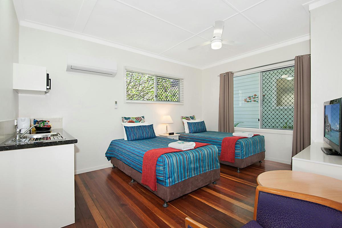 Family Room - Sleeps 4