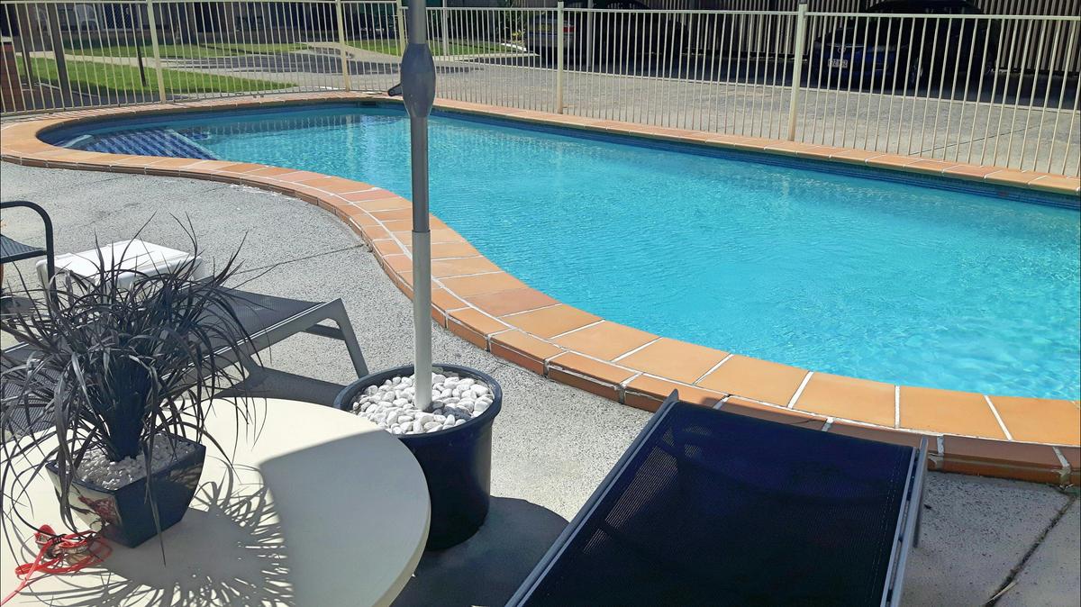 Sparkling swimming pool
