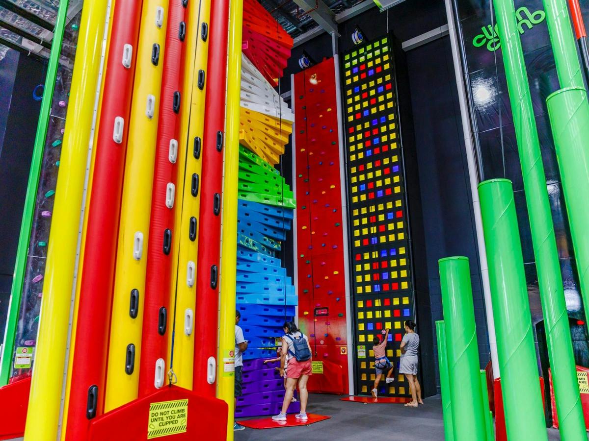 iPlay Adventure Clip 'n Climb