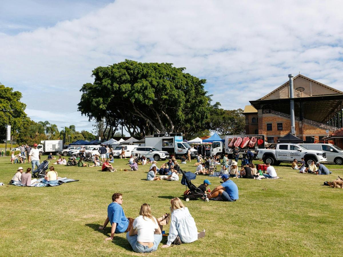 Jan Powers Farmers Markets - Eagle Farm