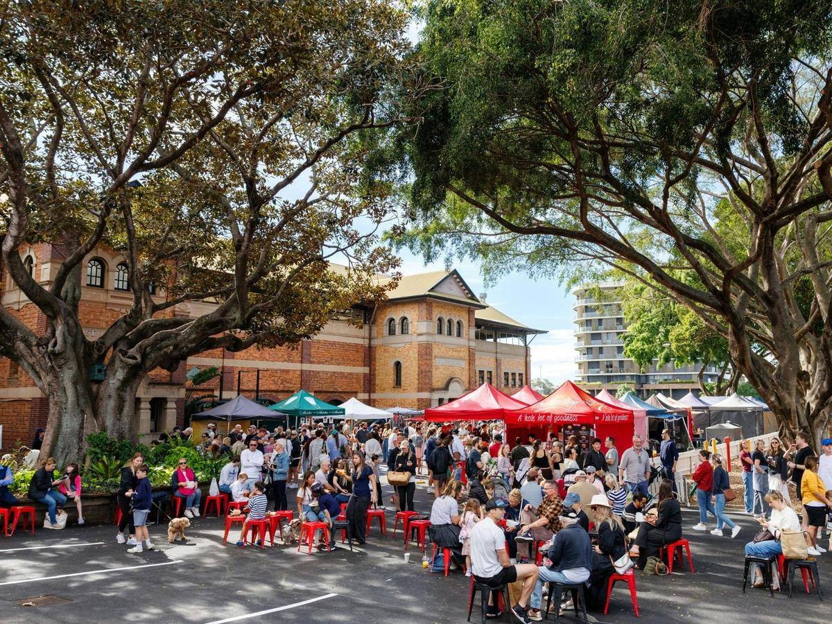 Jan Powers Farmers Markets - Eagle Farm