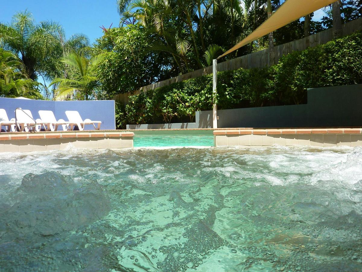 Heated swimming pool and spa