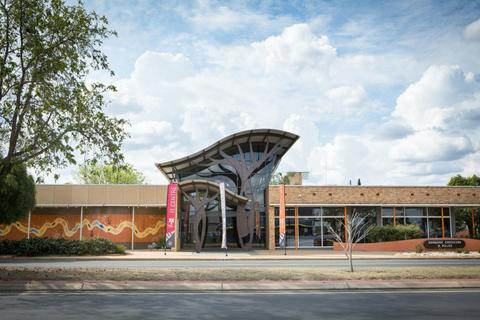 John Mullins Memorial Art Gallery at Dogwood Crossing