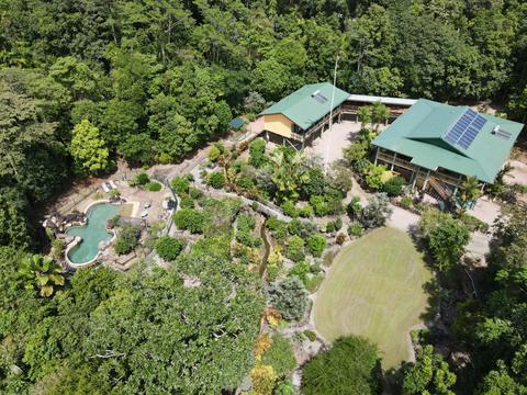 Licuala Lodge