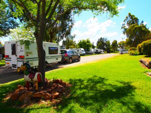 Killarney View Cabins and Caravan Park