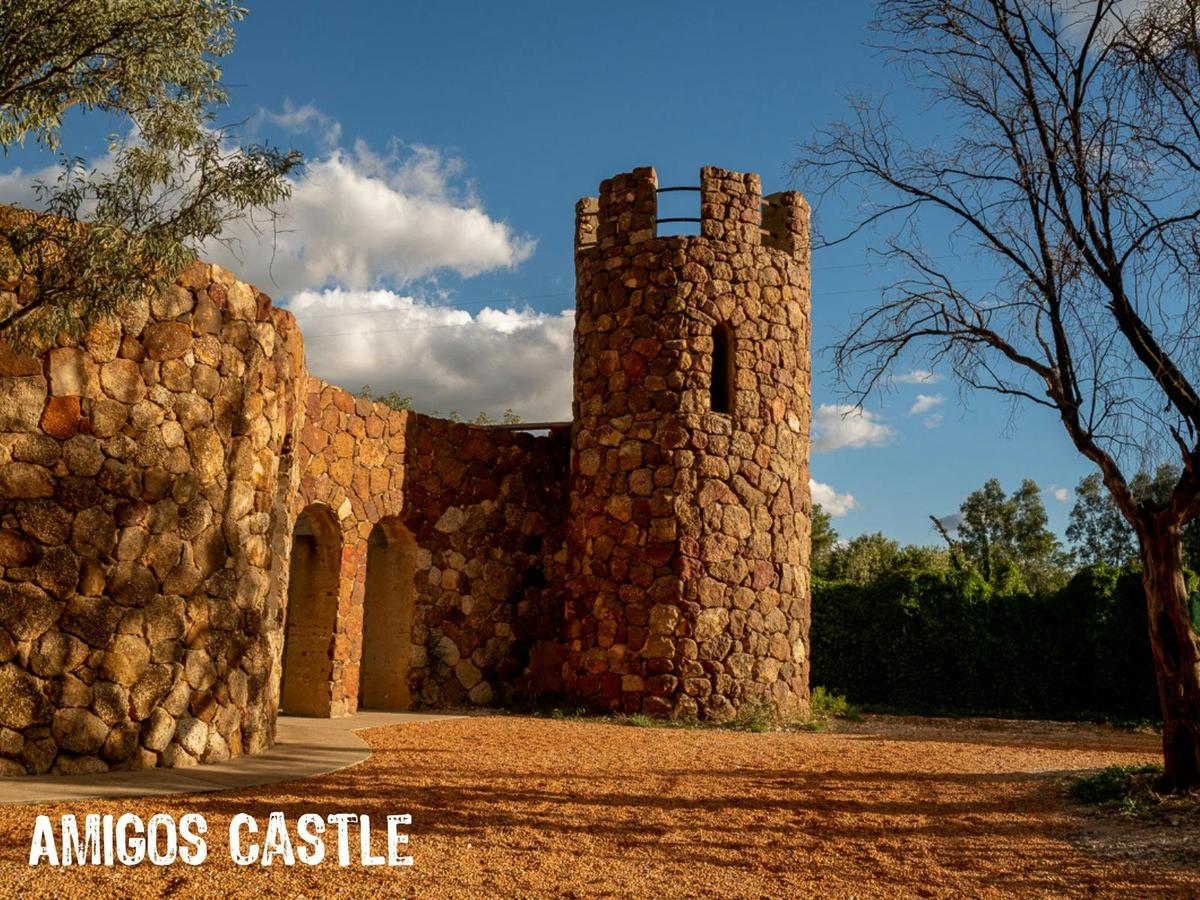 Outback Pubs Coach TOur - Mundi Mundi Bash 2026