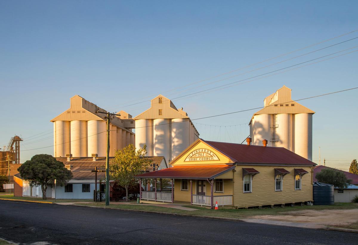 1913 chambers & Silos