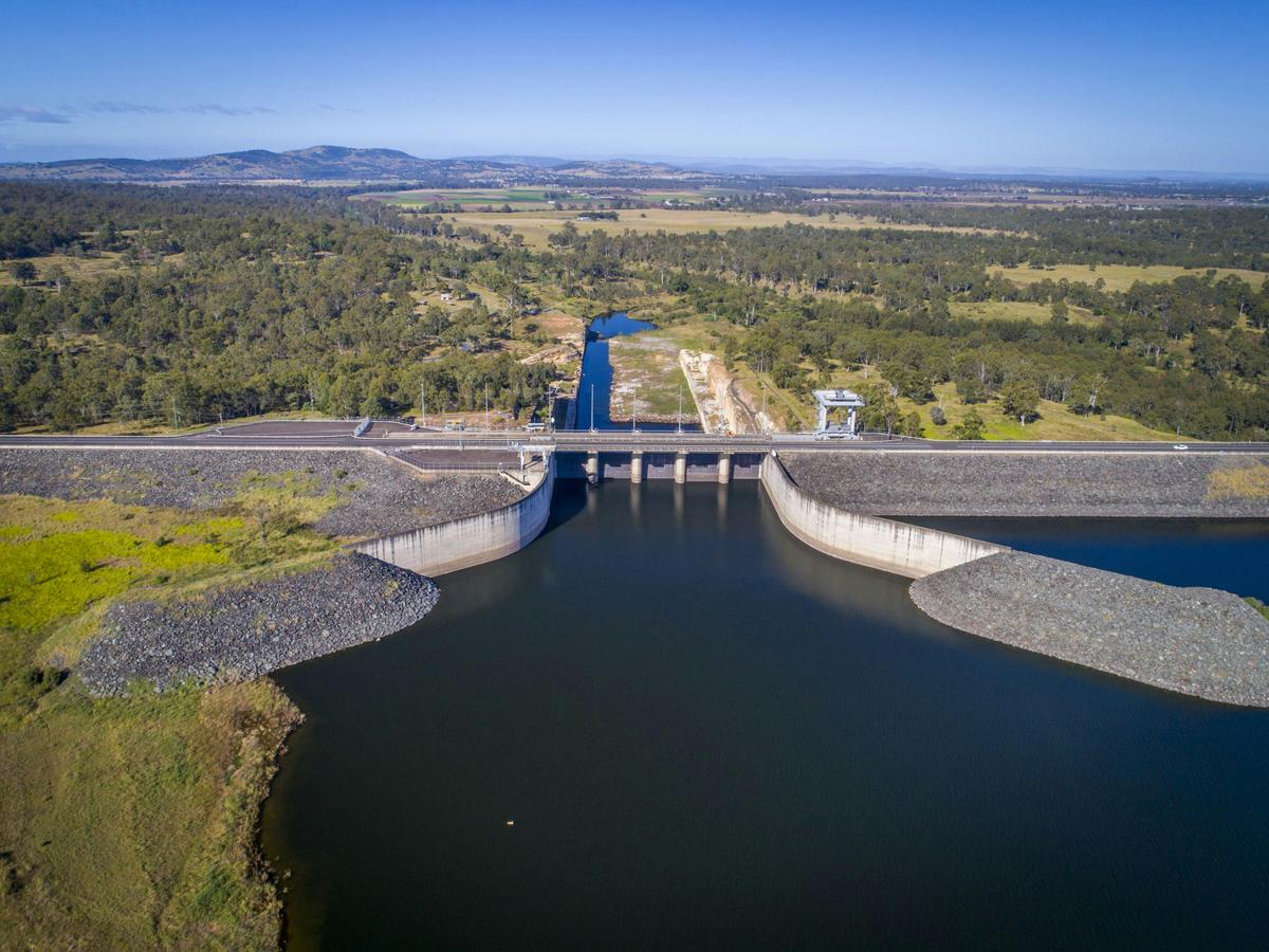 Lake Wivenhoe - Dam Wall