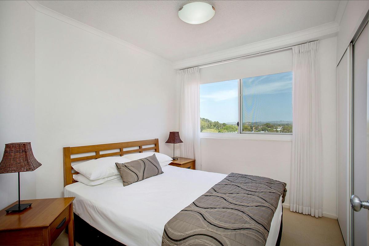 3 Bedroom Apartment (Ocean Views)