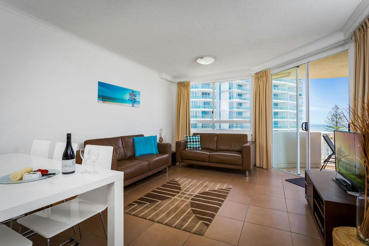 Two bed Ocean View lounge living