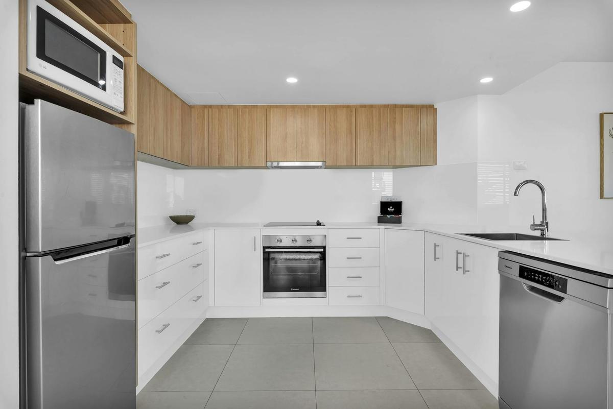 3 Bedroom Executive Low Floor