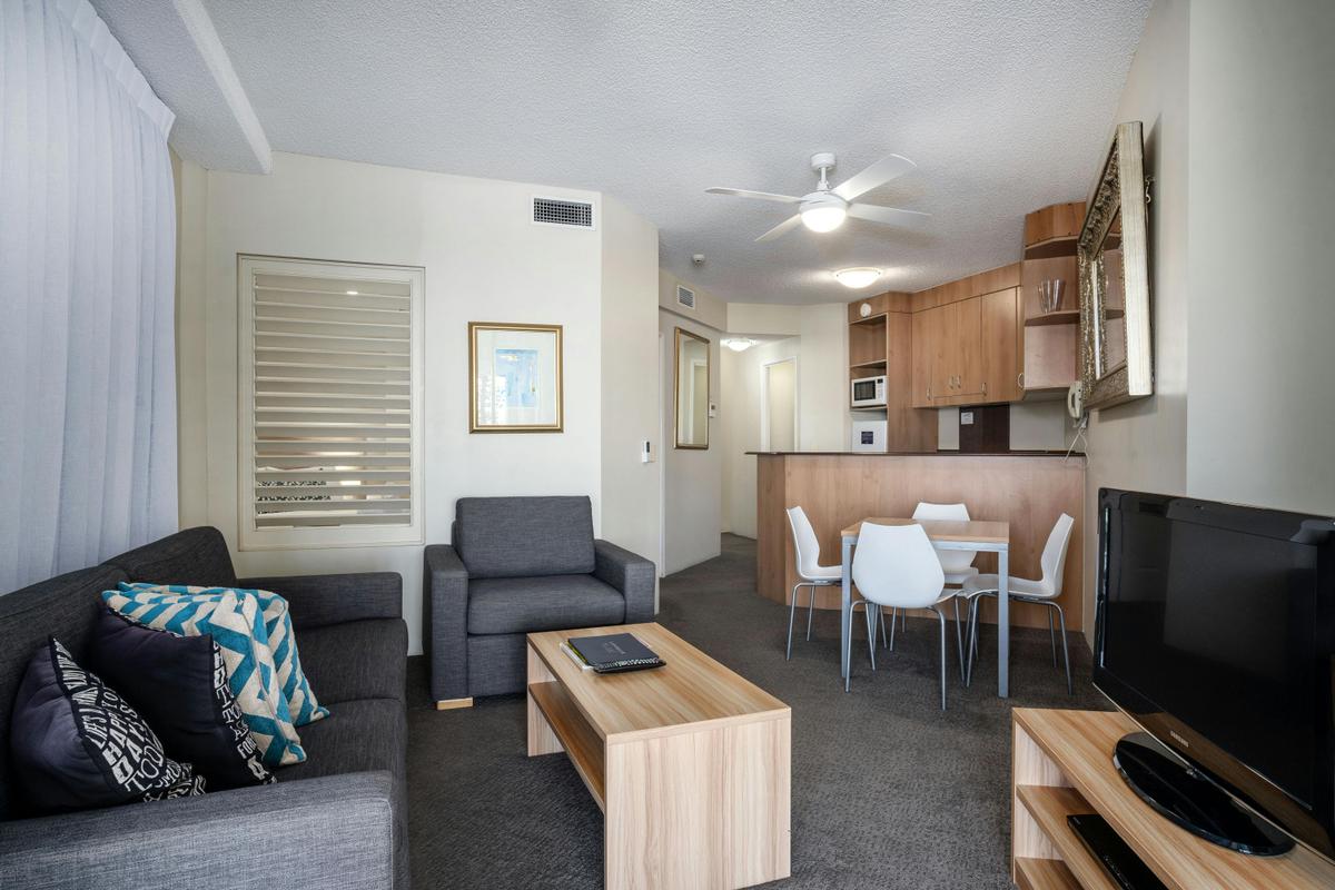 1 Bedroom Apartment