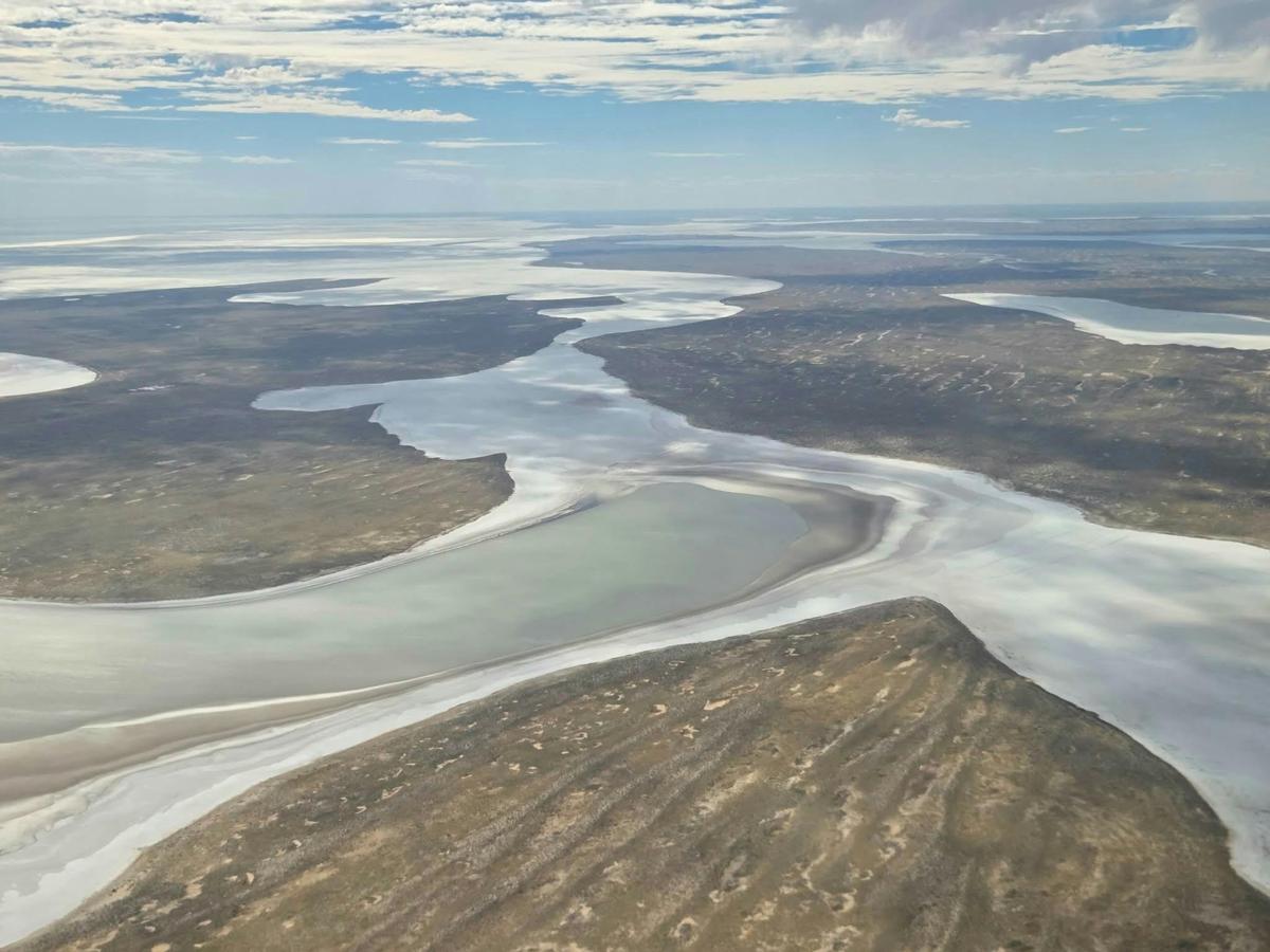 Deluxe  4-Day Lake Eyre Tour