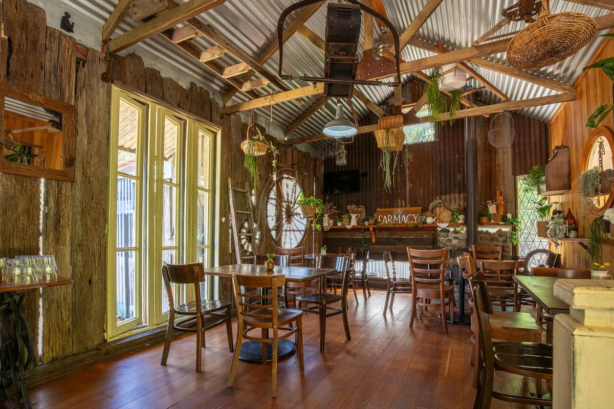 Interior of cafe, rustic cottage feeling, plants and good seating