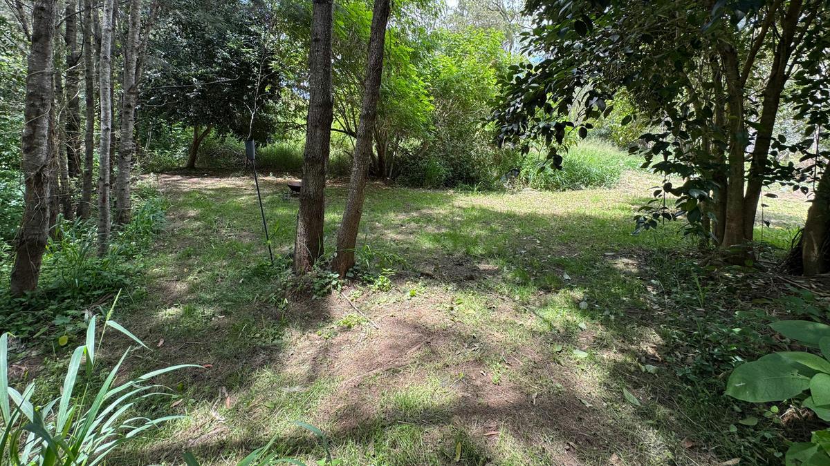 Little Oakey Acres Escape