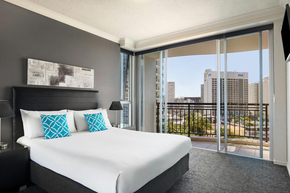 Mantra Towers of Chevron - 2 Bedroom 2 Bathroom Apartment
