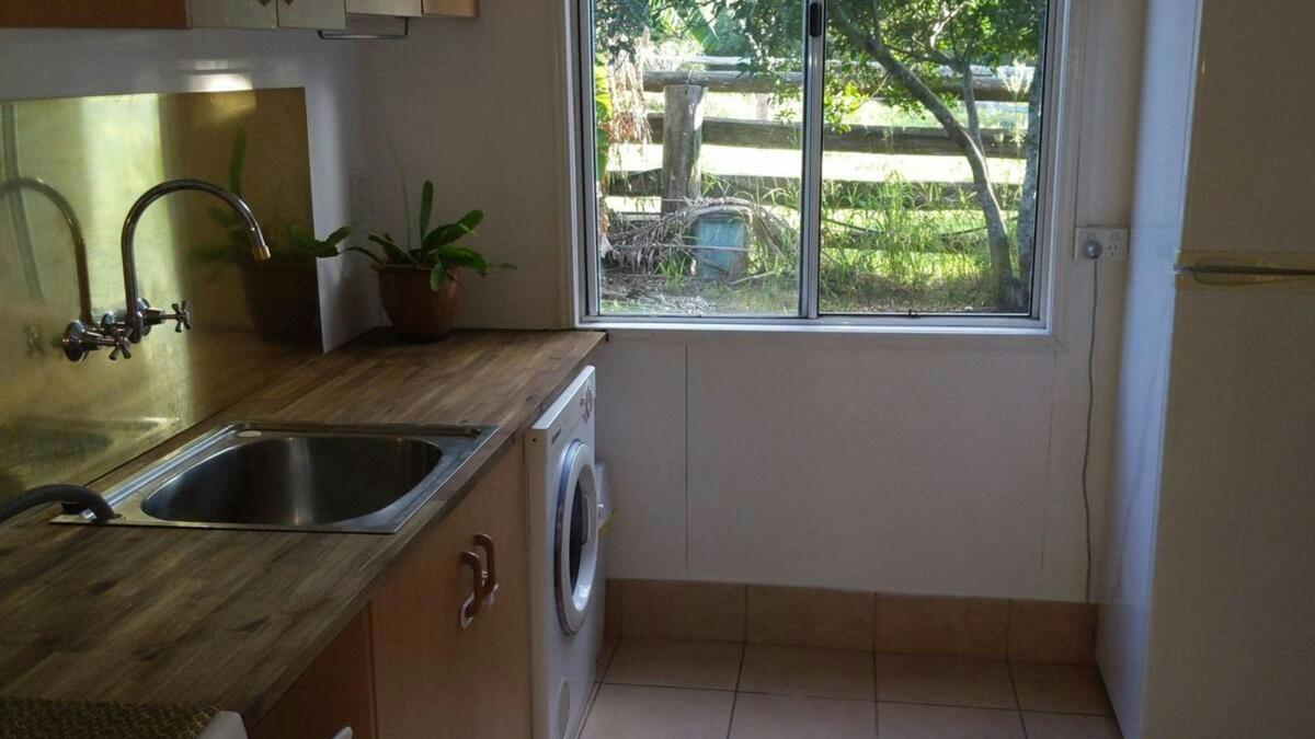 Macadamia Orchard Farm Stay