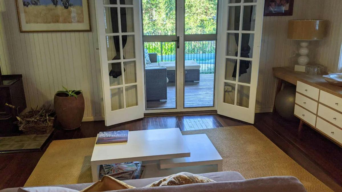 Macadamia Orchard Farm Stay