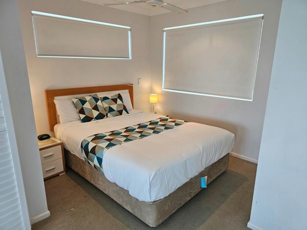 1 Bedroom Parkview Apartment
