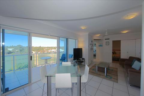 1 Bedroom Parkview Apartment