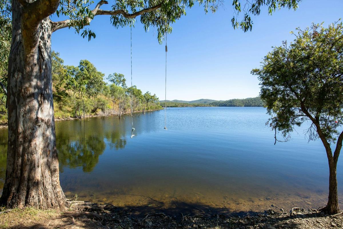Lake Cania