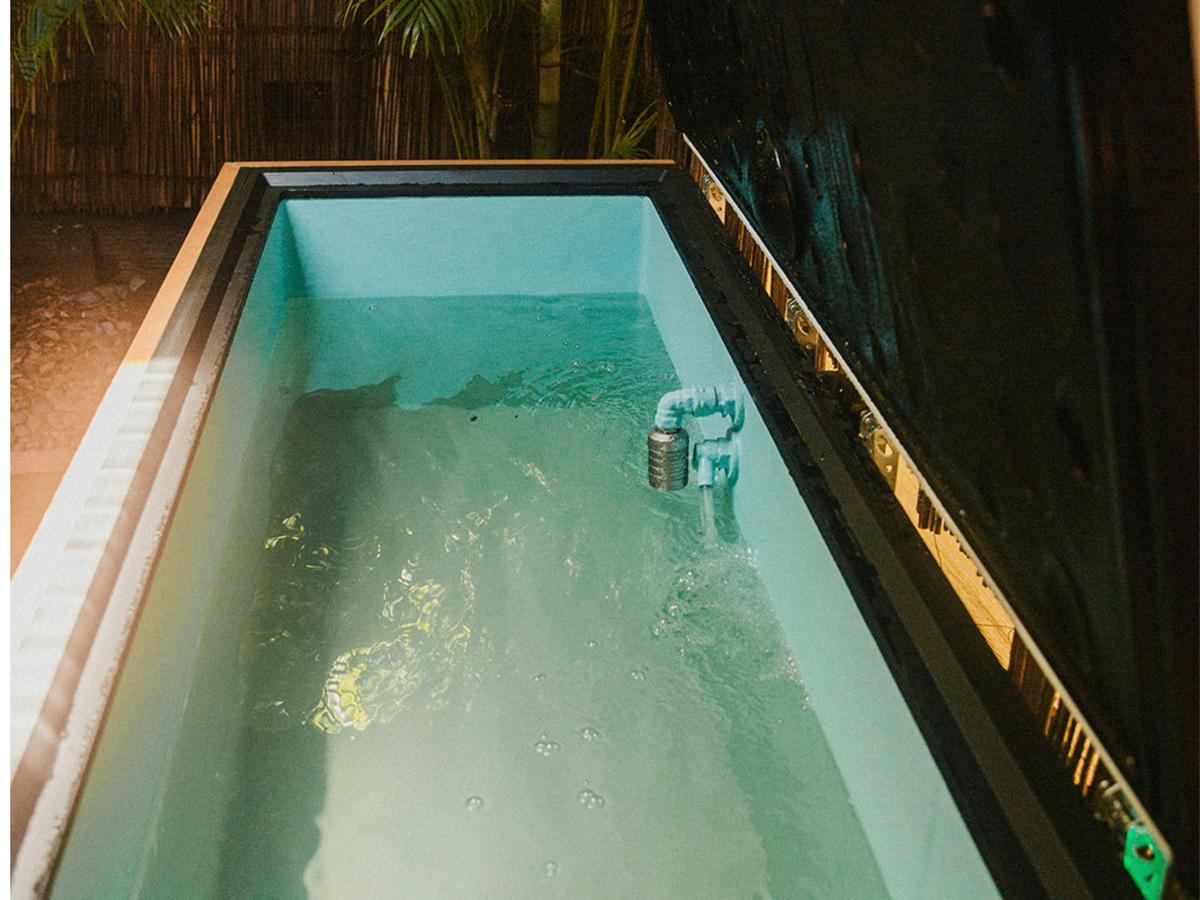 700 Litre Pool