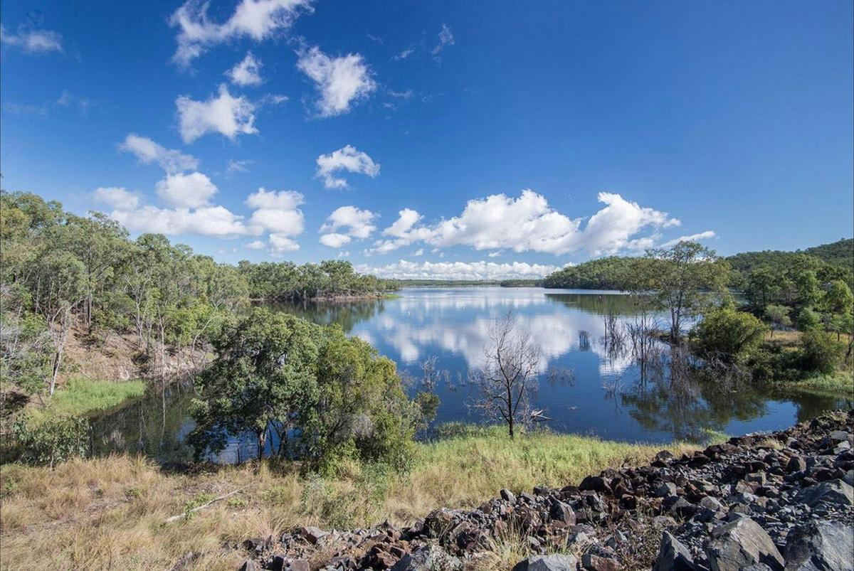Lake Monduran
