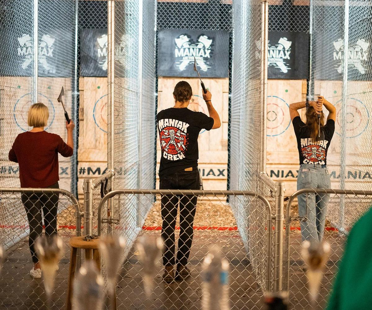 MANIAX Axe Throwing - Brisbane CBD