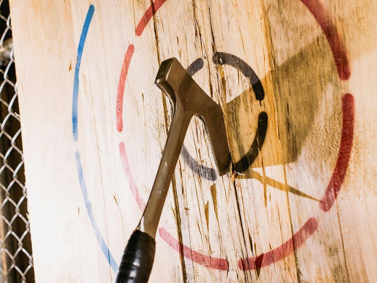 MANIAX Axe Throwing - Brisbane CBD